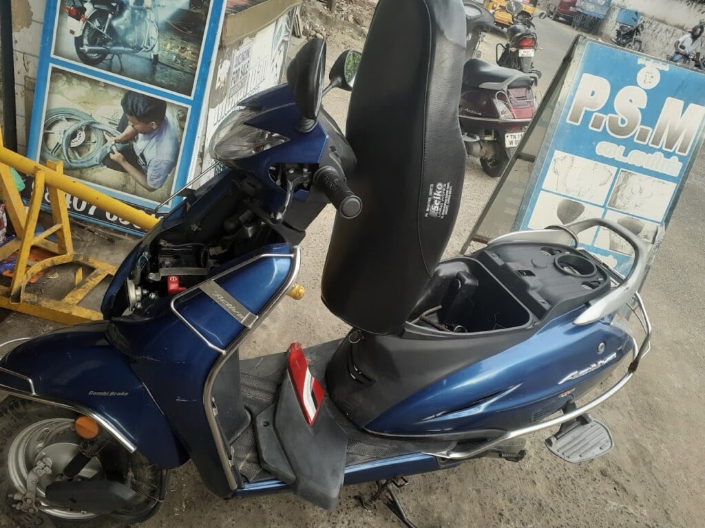 Shakthi Bike service and 24/7 puncture - 4