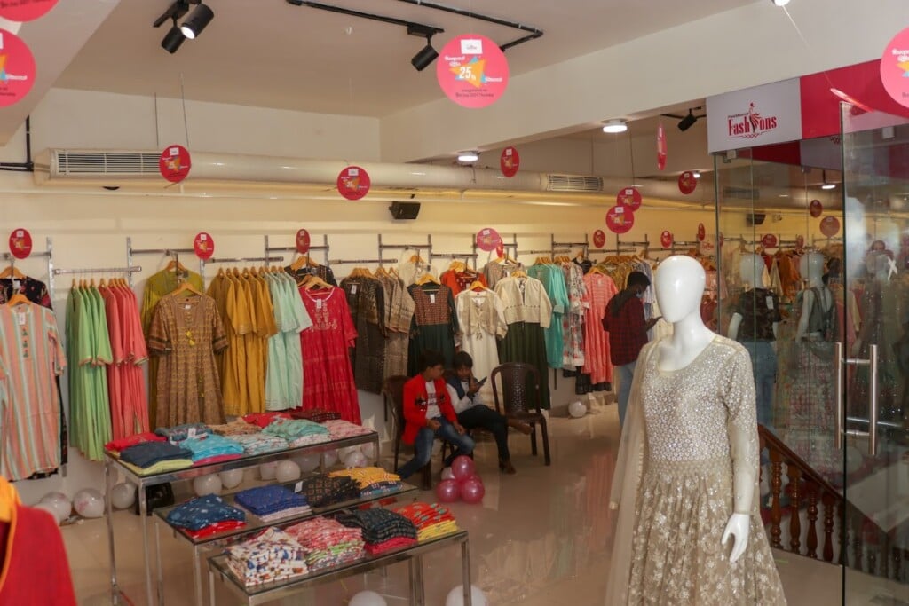 Pondybazaar Fashions - 2