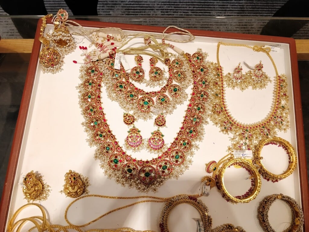 VBJ (Vummidi Bangaru Jewellers) - 2