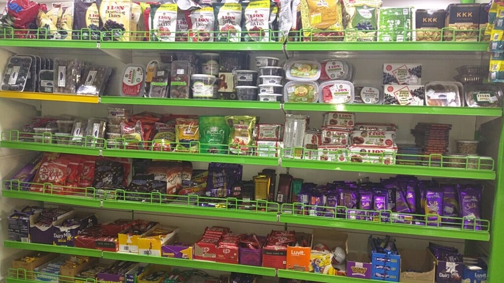 Apple Shopping Mall - 4