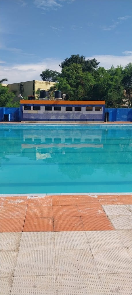 My Ladys Garden Swimming Pool - 4