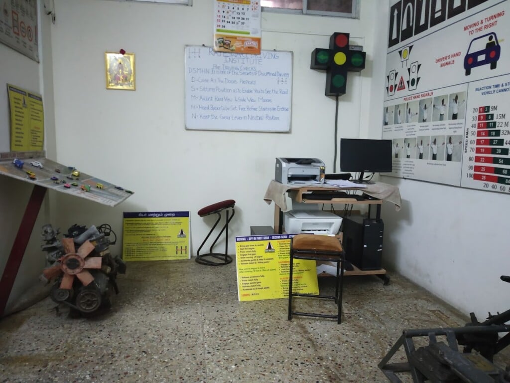 Rajeswari Driving School - 2