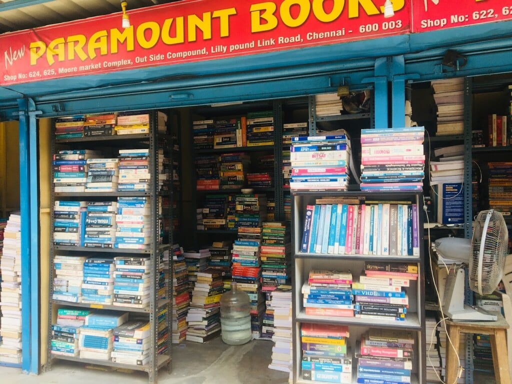 Paramount Book Stall