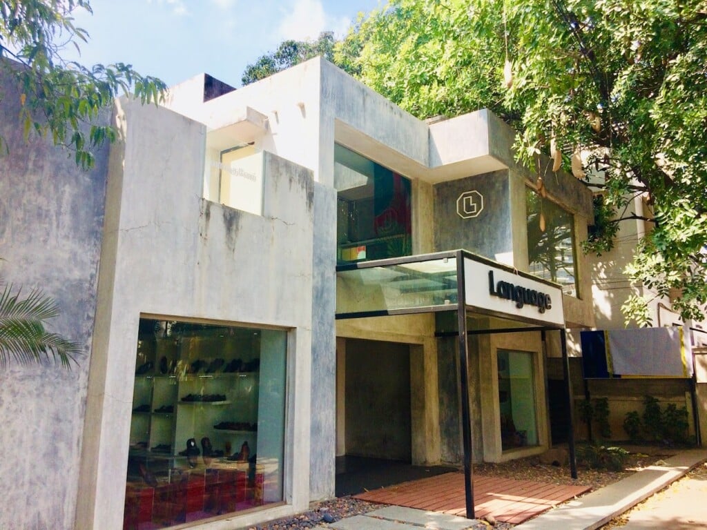 Language Shoes & Accessories