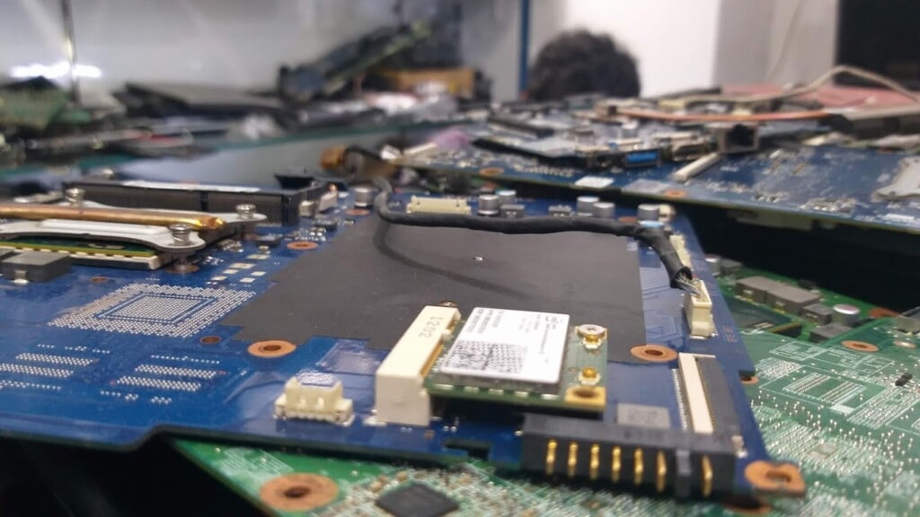 Laposys Laptop Service Center - 2