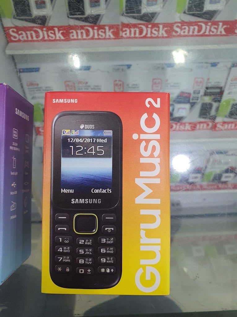 Poorvika Mobiles Aminjikarai - 4