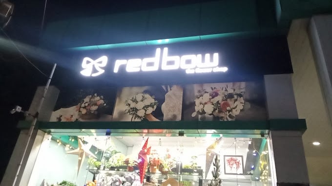 Redbow The Flower Shop - 2