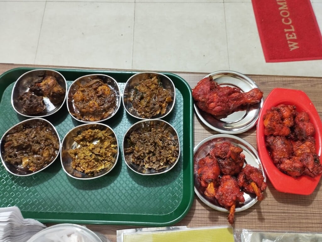 Hotel Kannan Non Veg Restaurant - 2