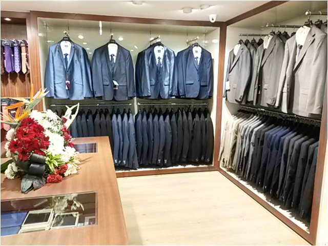 The Raymond Shop - 4