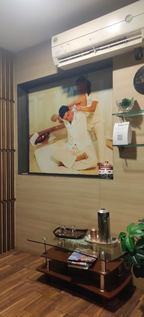 Let's Relax Family Spa - 3