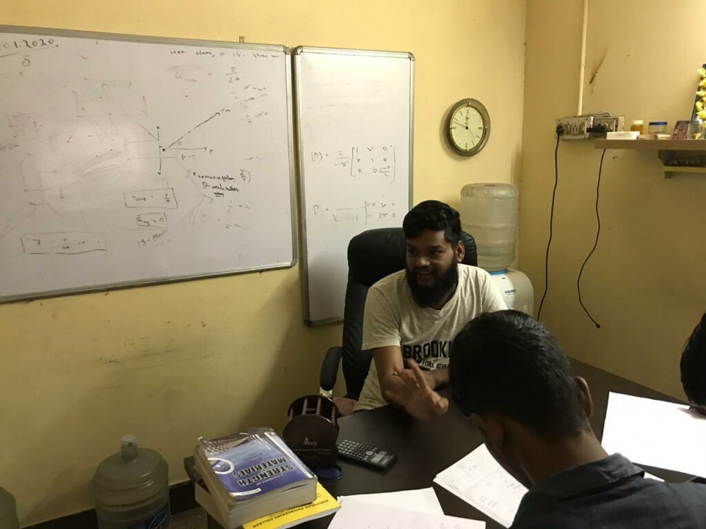 Engineerinng tuitions in chennai | dynamic coaching centre| engineering maths tuitions| ece| mech | gate mech| csc | it