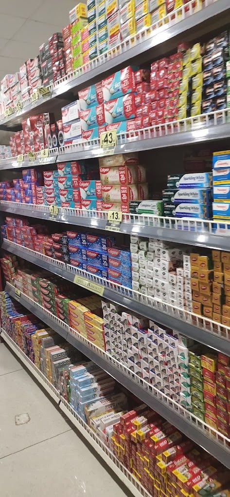 Robins hyper market - 3