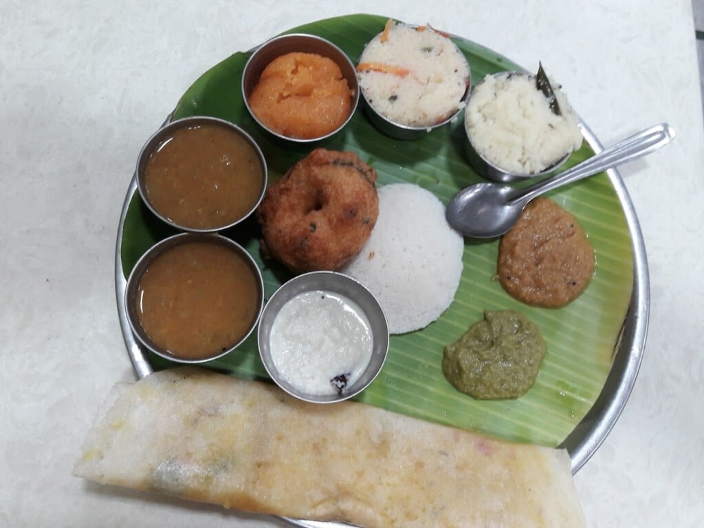 RHR Pure Veg Restaurant - 2