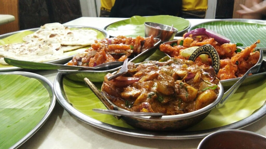 RHR Pure Veg Restaurant - 3