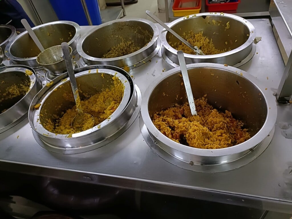 Sri Sai Cafe (Pure Vegetarian) - 4