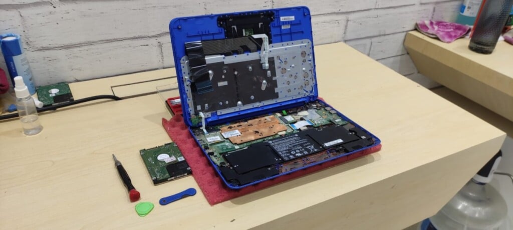 IT Konnect - Laptop Service Center - 2