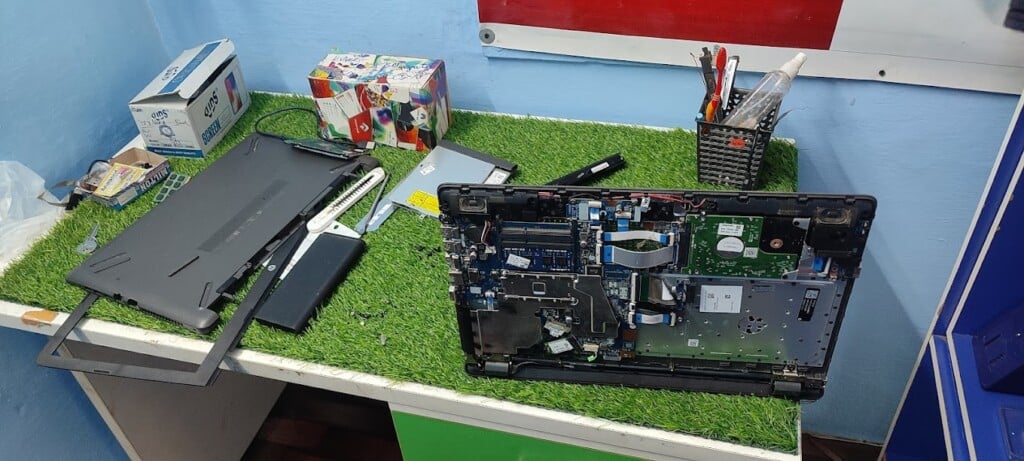 2k laptop service-Exclusive laptop service center Coimbatore - 4