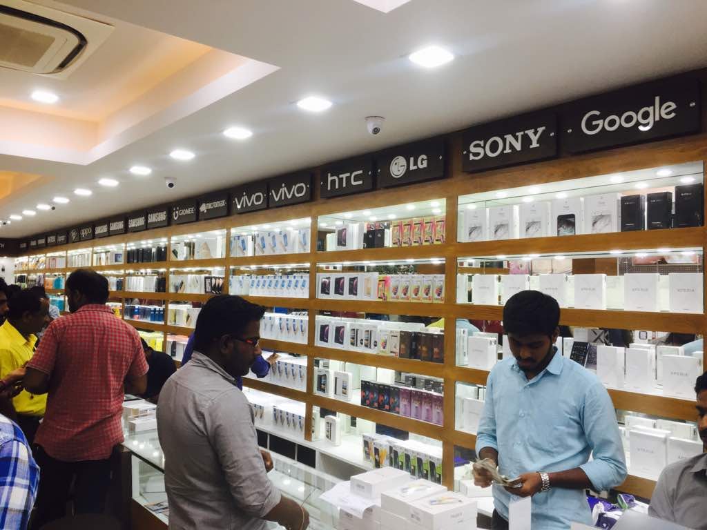 Supreme Mobiles - RS Puram, Coimbatore - 4