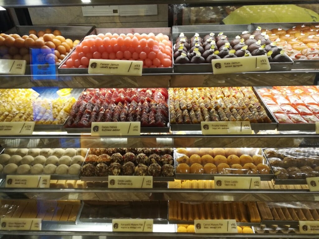 Shree Anandhaas Sweets and Snacks - R.S Puram, Coimbatore - 4