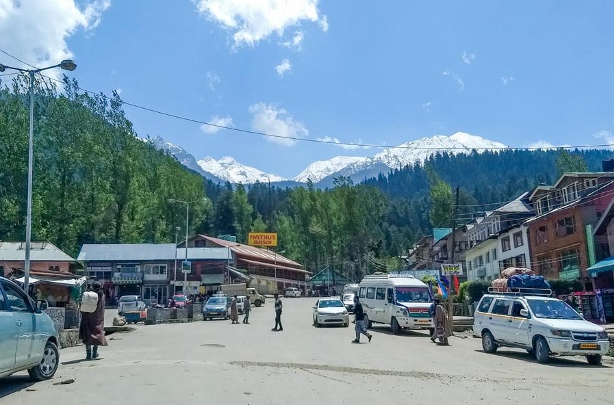 e Routes Tours and Travels - 4