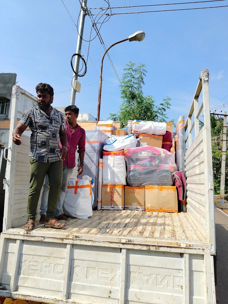 Om Sai Packers and Movers in Coimbatore