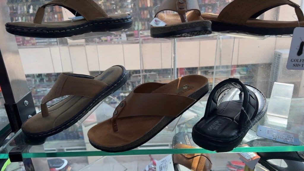 Vitco Shoe Complex - 2