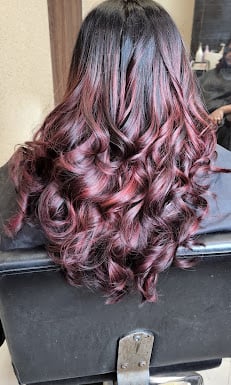 Reshmi Salon & Spa - 3