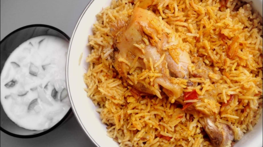 Hotel Raja Garden Restaurant - 2