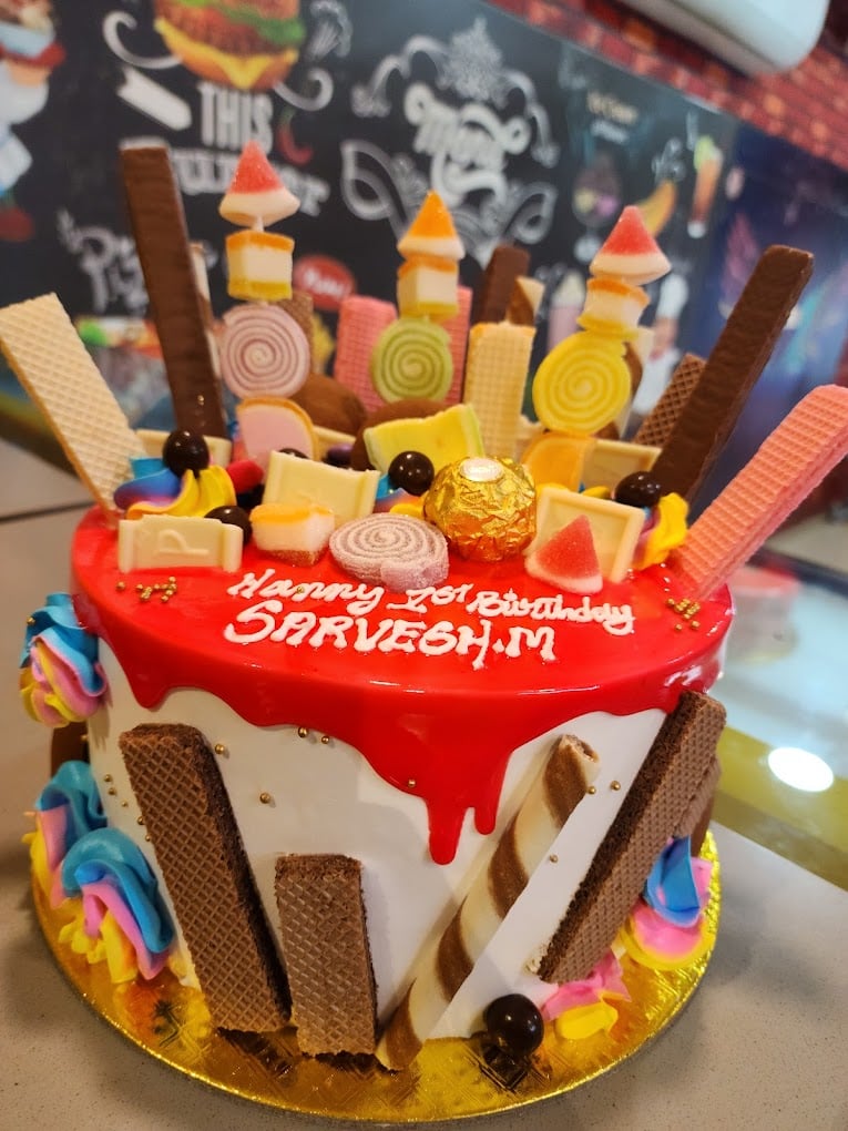 Happiness Cake Shop & Bakery - 2