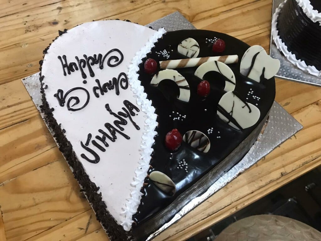 Bon appetit bakery - 4