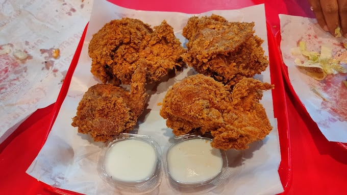 Atherai Veg Restaurant A/C - 3