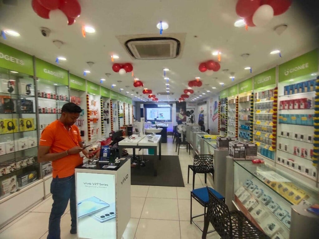 Poorvika Mobiles Pondicherry - Chetty Street32 - 4