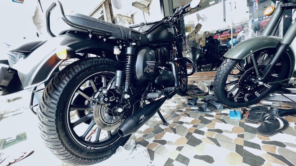 MOTO BIKERS DREAM - BIKE ACCESSORIES SHOP - 3