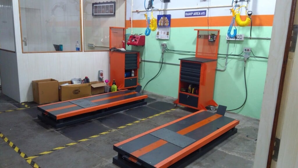 MyTVS All Bike Service - NSJ Automobiles | Trained Mechanic BS4 & BS6 Bike Service | Express Foam Wash - 2