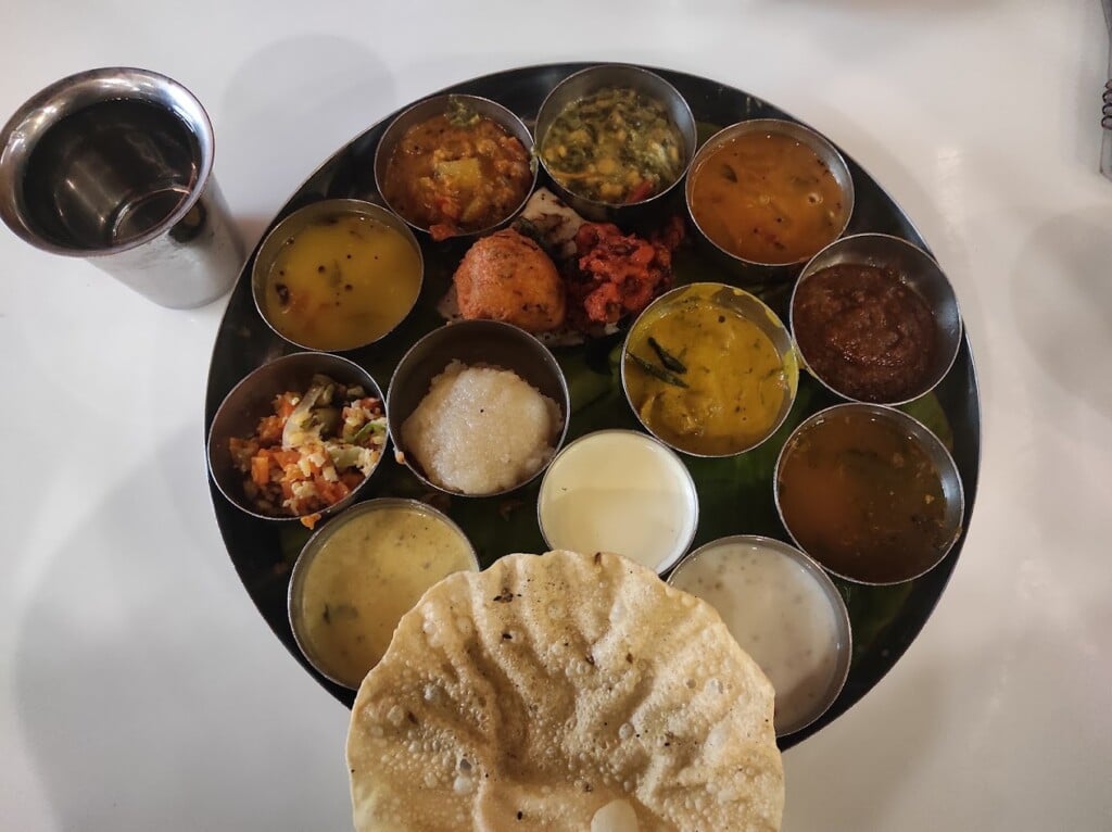 Hotel Sree Sabarees - 4