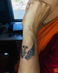 Rj'z Skin Deep Tattoos & Piercing - 2