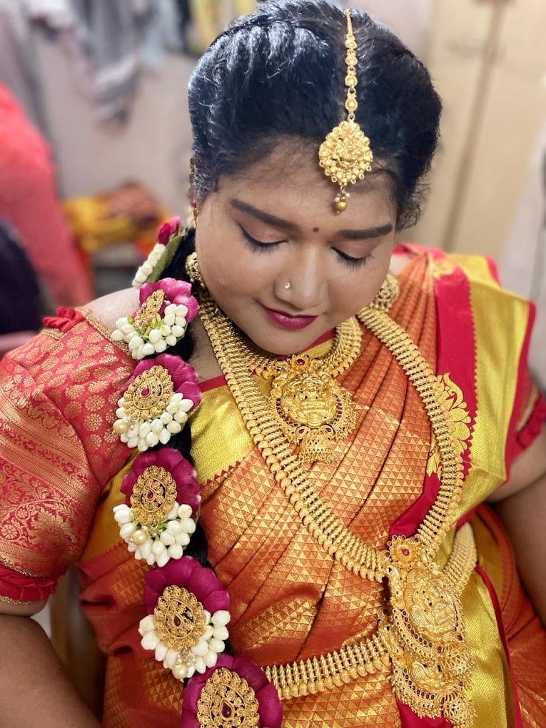 Ayush Beauty parlour & training Institute - 4