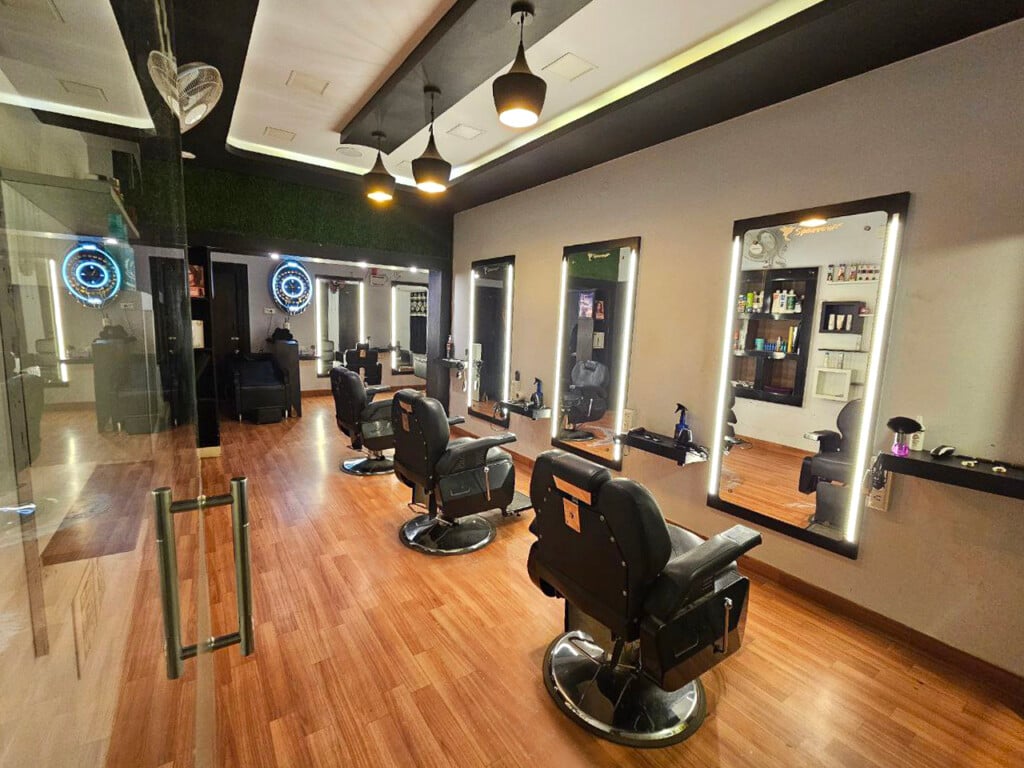 Sparrow salon and spa - 3