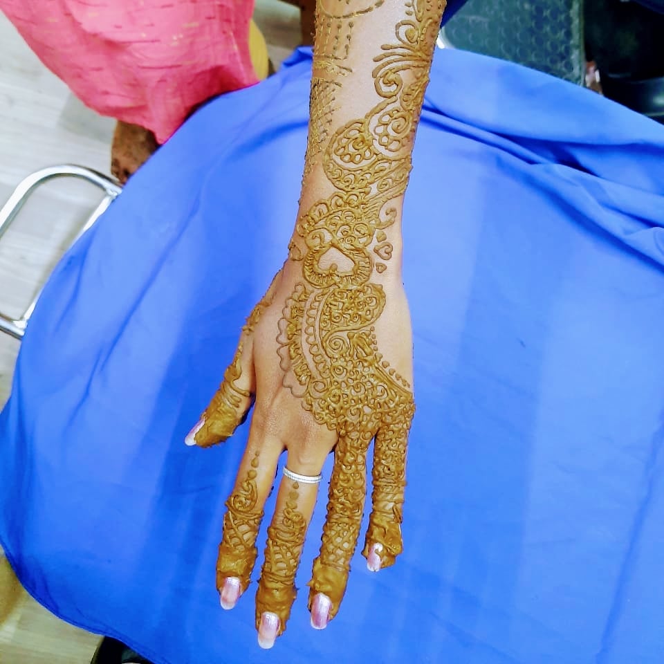 Vels Beauty Parlour and fashion designer - 2