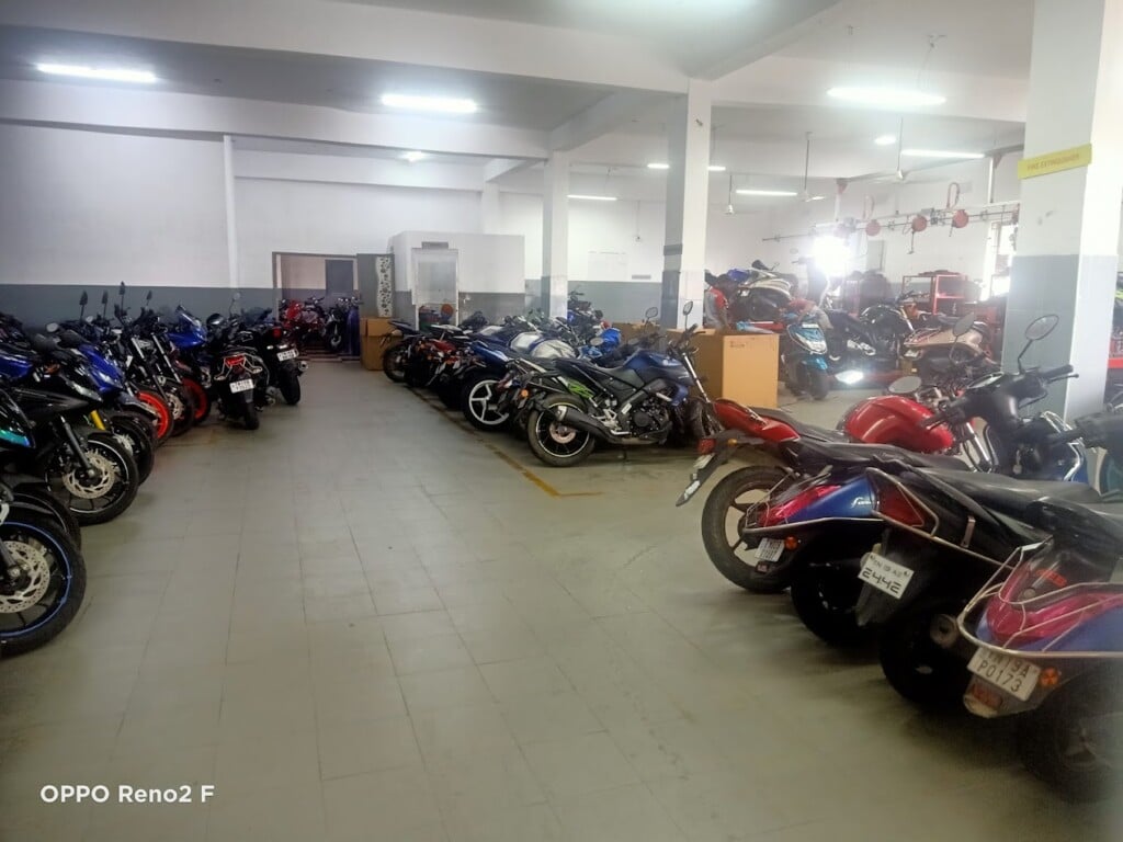 Samukh Bikes - Yamaha Service, Spares & Accessories - 4