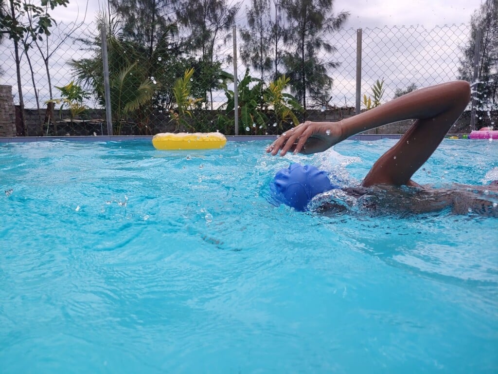 Nisha Swimming Pool and Resort - 4