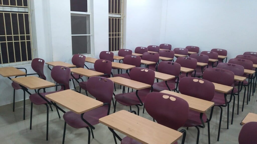 EDU (TUITIONS  NEET  IIT-JEE) - 3