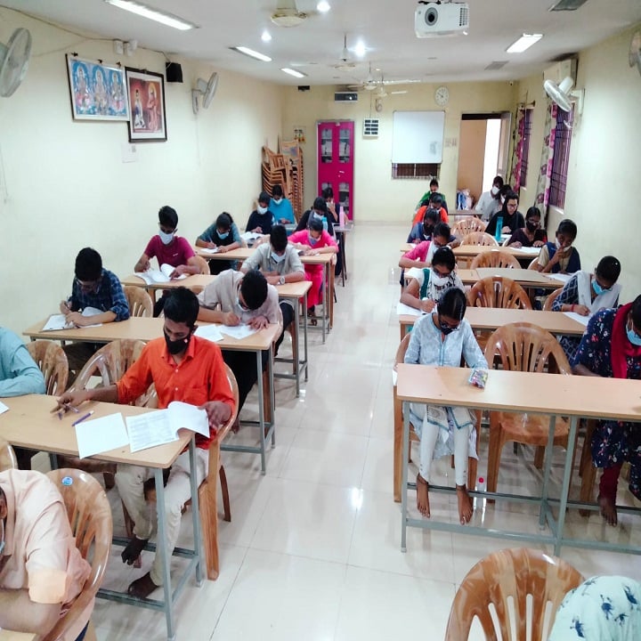 Achievers NEET Coaching Institute Kanchipuram - 2