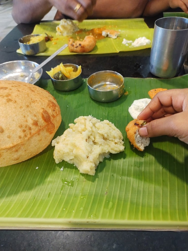 Sree Apoorva Veg Restaurant - 4
