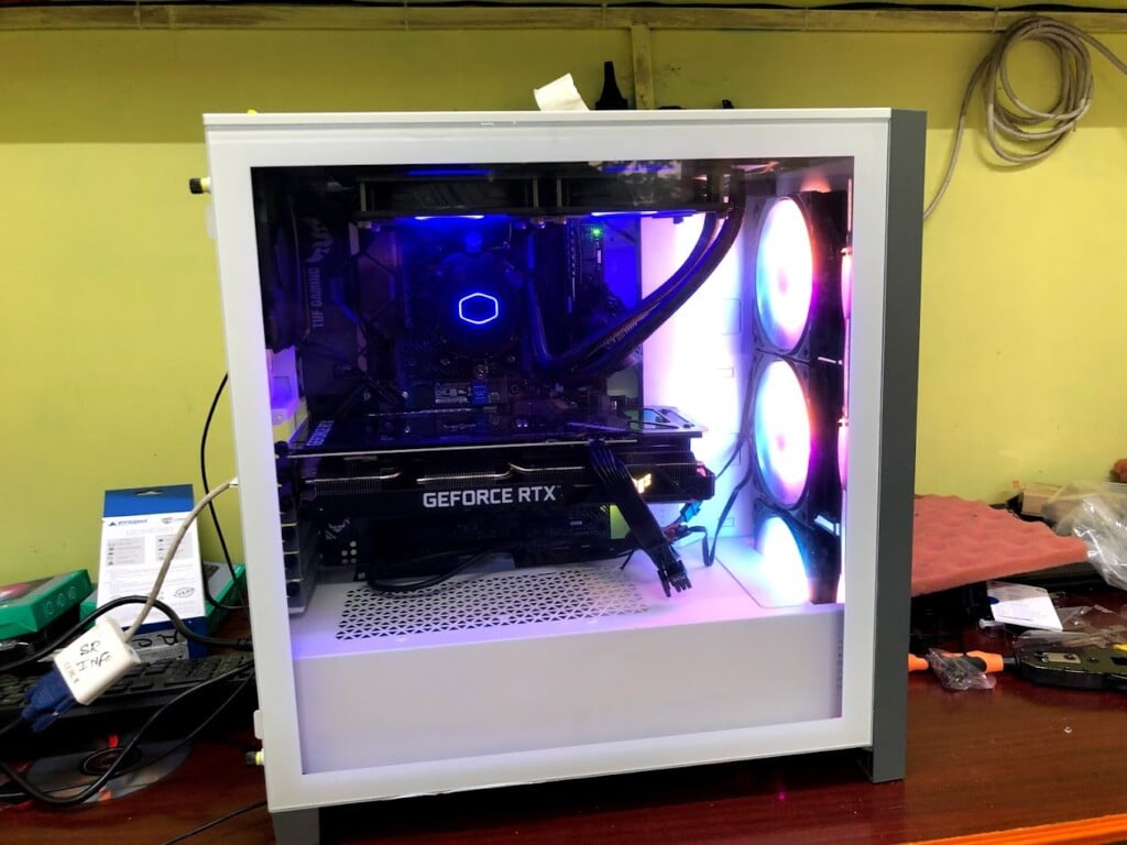 SR Infosolutions Laptop Service Center In Salem - 3