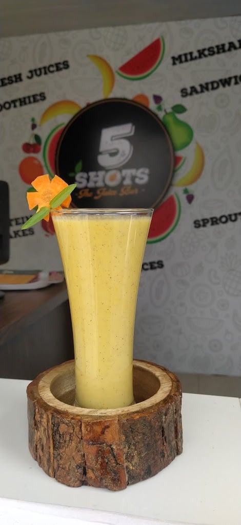 5 shots Bistro cafe - 4