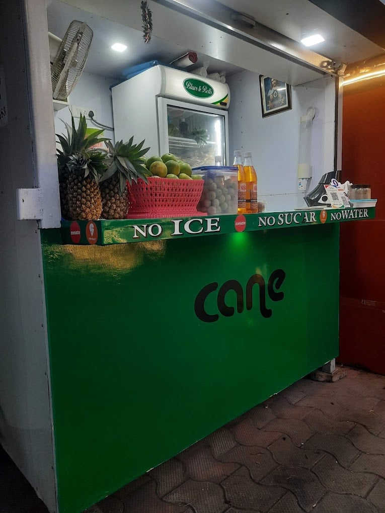 BLUES & BELLS SUGAR CANE JUICE - 2