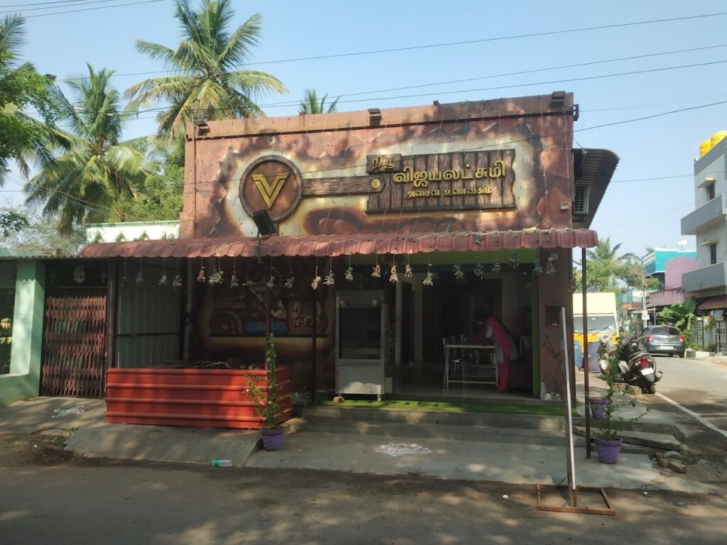 VIJAYALAKSHMI NON VEG RESTAURANT SALEM(family restaurant )