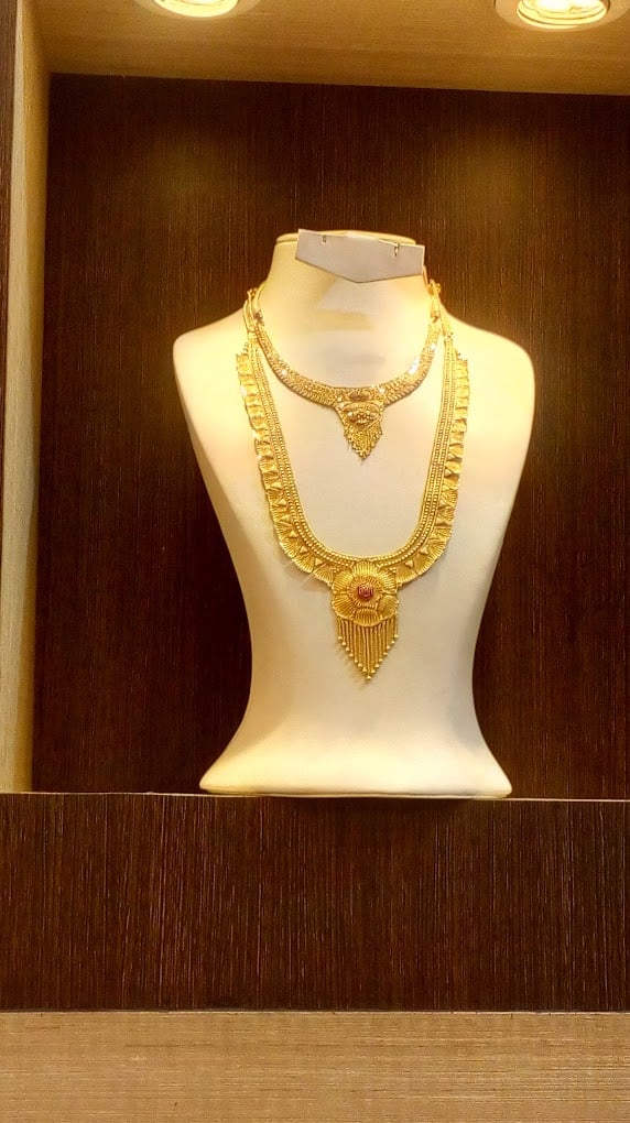 AVR Swarna Mahal Jewellers Salem - 3