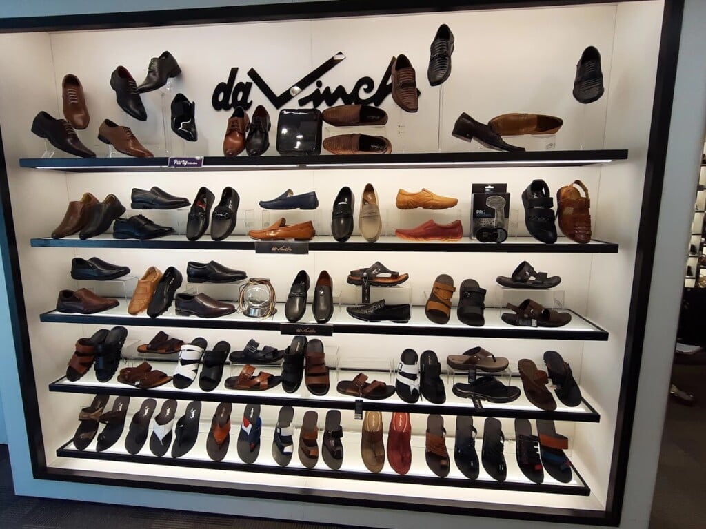 Metro Shoes Salem - 2